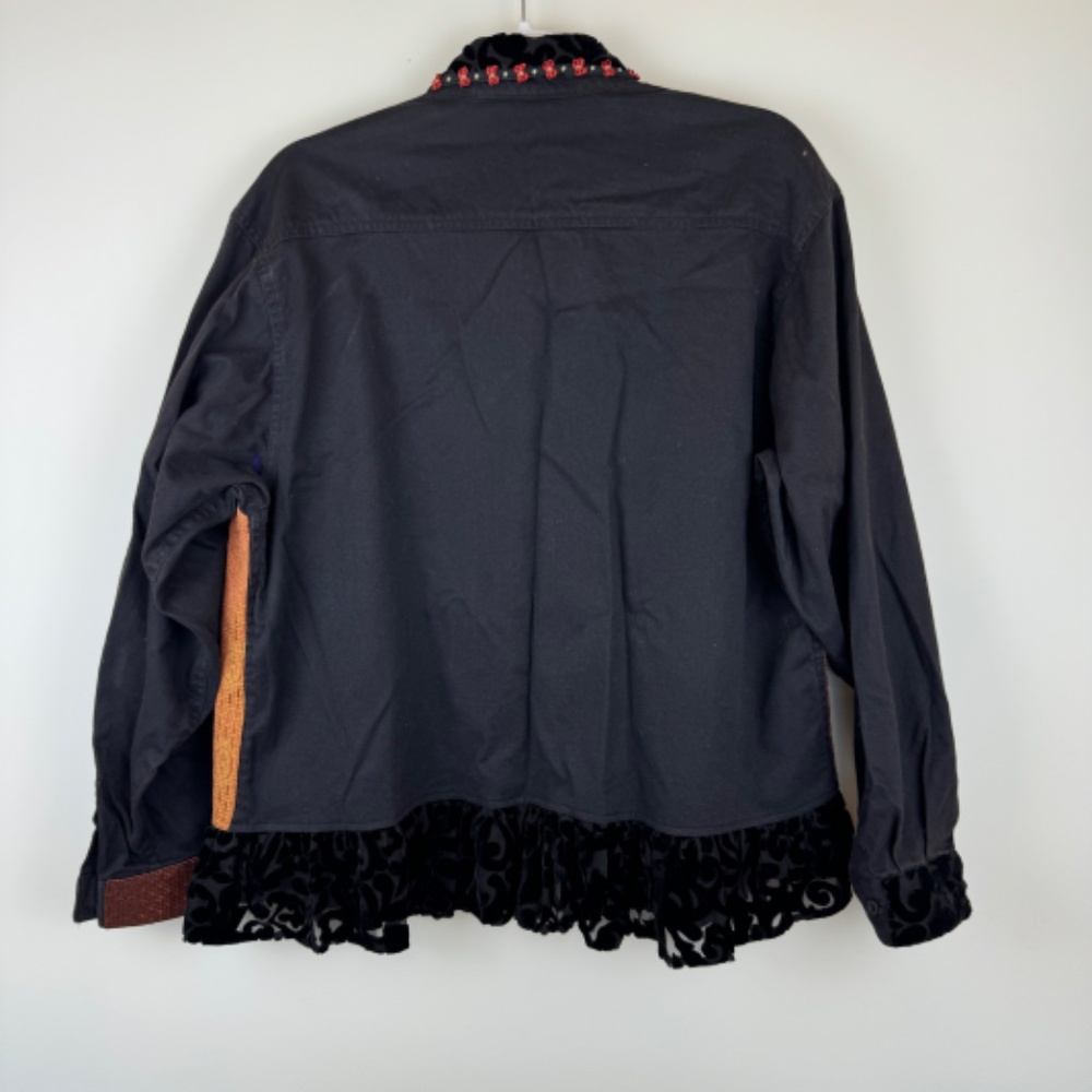 TAYLOR G / DALLAS TX Unique Artsy Quaint Jacket/Top with Button Covers / Size M - Picture 13 of 16